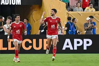 الريان القطري يسعى لضم وسام أبو علي من الأهلي مقابل 8 ملايين دولار الريان القطري يسعى لضم وسام أبو علي من الأهلي مقابل 8 ملايين دولار