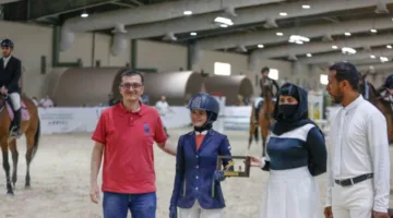 الزبيبي والكربي يتوجان بالنجاح في مسابقة قفز الحواجز في «بوذيب للفروسية»