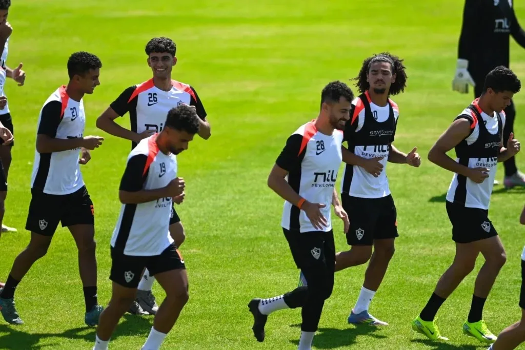 الزمالك يتعاقد مع مدافع شاب خلال معسكره في العاصمة الإدارية الزمالك يتعاقد مع مدافع شاب خلال معسكره في العاصمة الإدارية