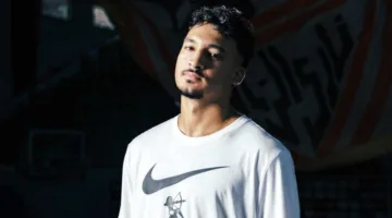 الزمالك يُعلن عن توقيع عقد مع أحمد شريف