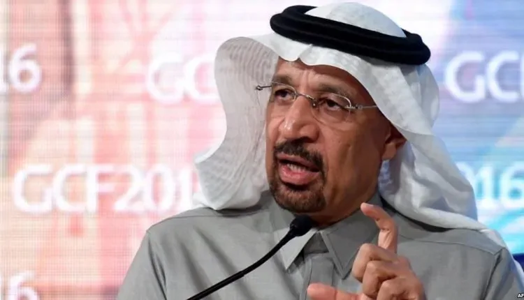 السعودية تبرم 47 اتفاقية مع سوريا بقيمة 6.4 مليار دولار لدعم التعاون الاقتصادي. السعودية تبرم 47 اتفاقية مع سوريا بقيمة 6.4 مليار دولار لدعم التعاون الاقتصادي.