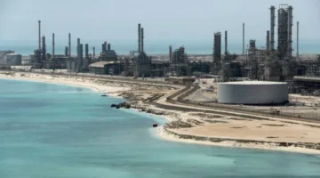السعودية تزيد سعر خامها العربي الخفيف لآسيا في أغسطس إلى أعلى مستوى خلال 4 أشهر