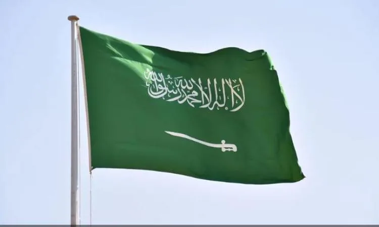 السعودية تُعبر عن ترحيبها بإعلان الرئيس الفرنسي نية بلاده الاعتراف بدولة فلسطين.
