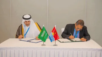 السعودية وكيريباتي تُبرمان اتفاقية لتطوير خدمات النقل الجوي
