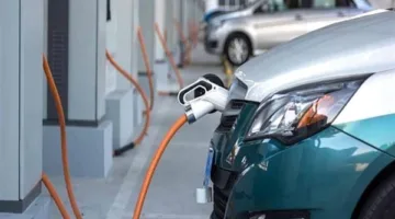 السيارات الكهربائية: خيار أكثر ذكاءً وتوفر مئات الجنيهات يوميًا مقارنة بالوقود التقليدي.