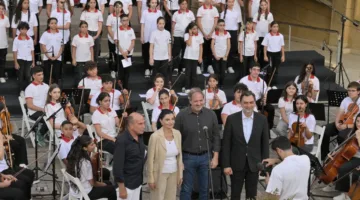 “السيستيما – لبنان” نظمت حفلاً موسيقياً على أسطح السرايا بالقرب من الحمامات الرومانية (فيديو)