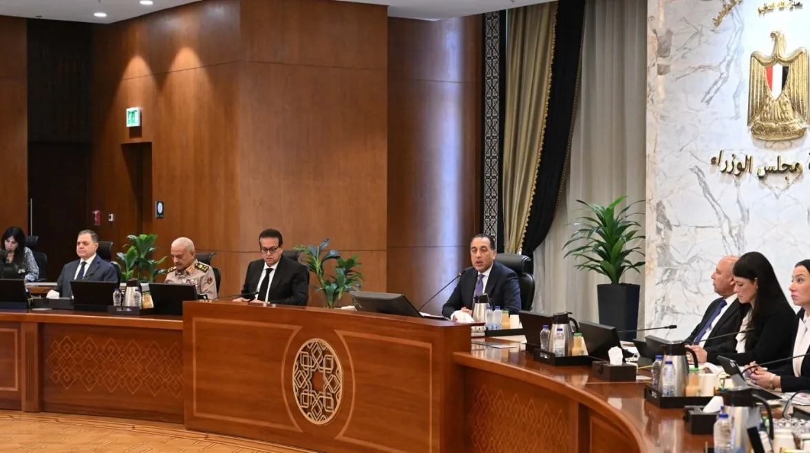 السيسي يأمر بتكوين لجنة للتحقيق في أسباب حريق سنترال رمسيس