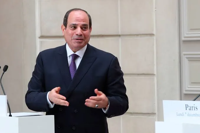 السيسي يحضر قمة الاتحاد الأفريقي في مالابو ويعرض مبادرات مصر لدعم التنمية والاستقرار. السيسي يحضر قمة الاتحاد الأفريقي في مالابو ويعرض مبادرات مصر لدعم التنمية والاستقرار.