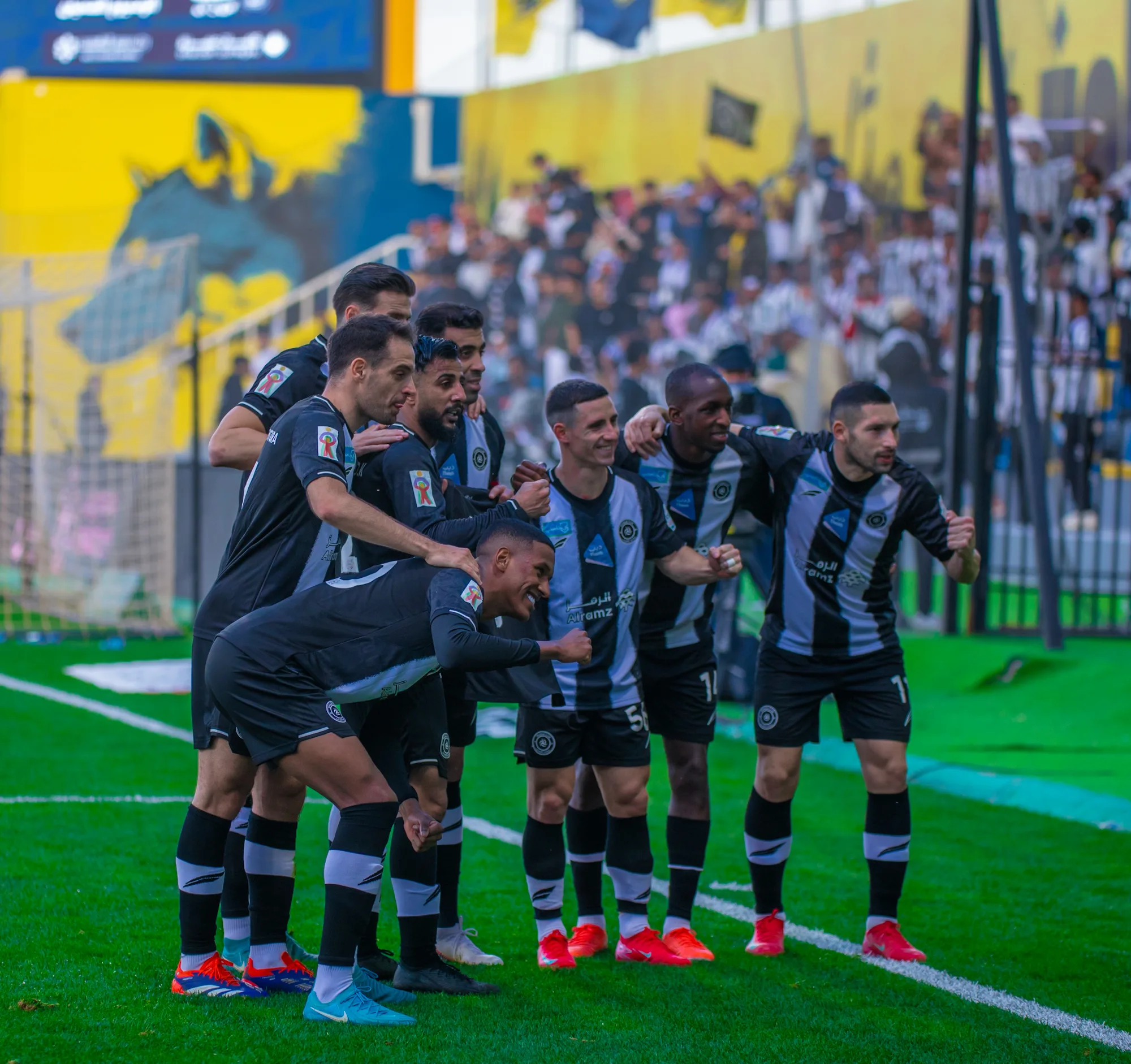الشباب يعلن عن غلق ملف هذا اللاعب الشباب يعلن عن غلق ملف هذا اللاعب