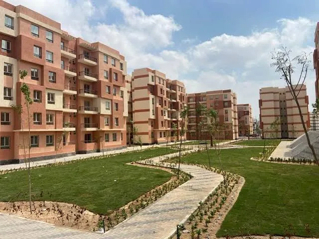 الشربيني يراقب تقدم تنفيذ مشروع “سكن لكل المصريين” في المدن الجديدة.. واستثمارات كبيرة في أكتوبر والعاشر من رمضان الشربيني يراقب تقدم تنفيذ مشروع “سكن لكل المصريين” في المدن الجديدة.. واستثمارات كبيرة في أكتوبر والعاشر من رمضان