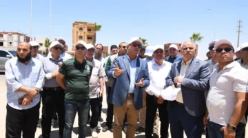 الشربيني يزور مشاريع الإسكان البيئي والبنية التحتية في مدينة السادات