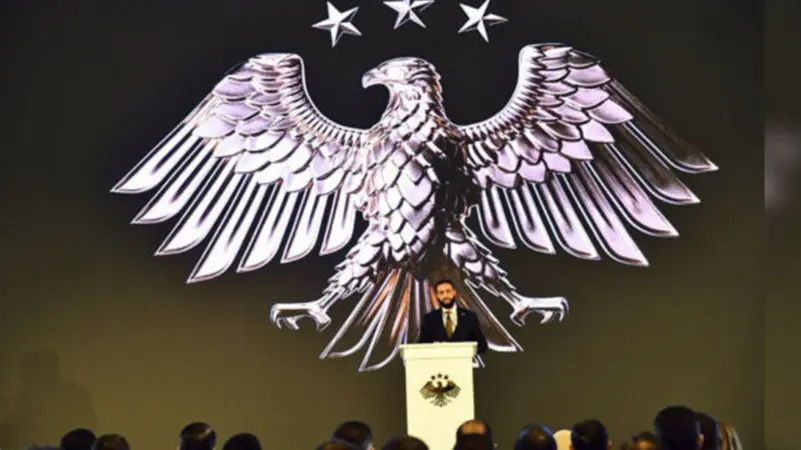 الشرع: الهوية البصرية الجديدة تأخذ عناصرها من “العقاب” الشرع: الهوية البصرية الجديدة تأخذ عناصرها من “العقاب”