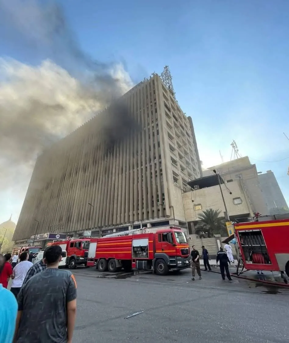 الشركة المصرية للاتصالات: تقييم أضرار حريق مركز رمسيس… وجميع الأصول مؤمَّن عليها الشركة المصرية للاتصالات: تقييم أضرار حريق مركز رمسيس… وجميع الأصول مؤمَّن عليها