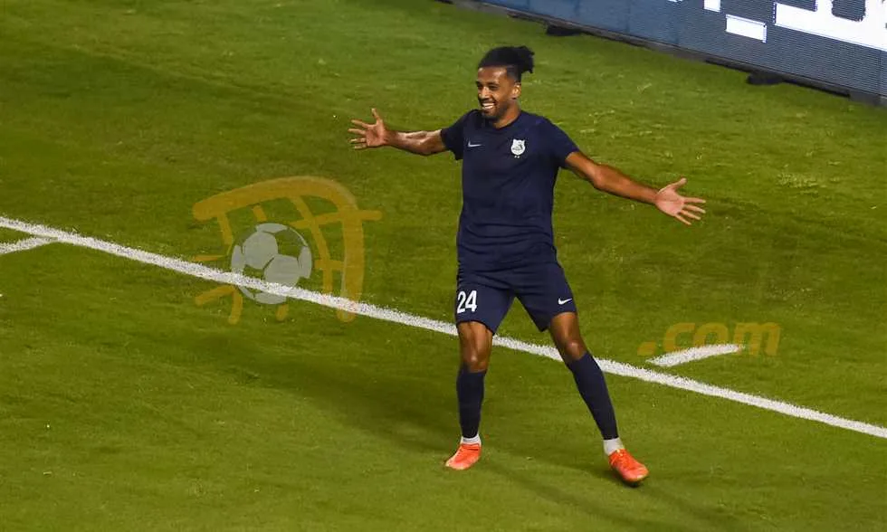 الشريعي لـ في الجول: تأجيل انتقال كالوشا إلى مودرن بسبب اختلافات مالية الشريعي لـ في الجول: تأجيل انتقال كالوشا إلى مودرن بسبب اختلافات مالية