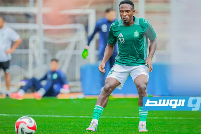 الشوط الأول.. طاقم التحكيم يترك ملعب مباراة الأهلي طرابلس والأهلي بنغازي وي announces تعليقها الشوط الأول.. طاقم التحكيم يترك ملعب مباراة الأهلي طرابلس والأهلي بنغازي وي announces تعليقها