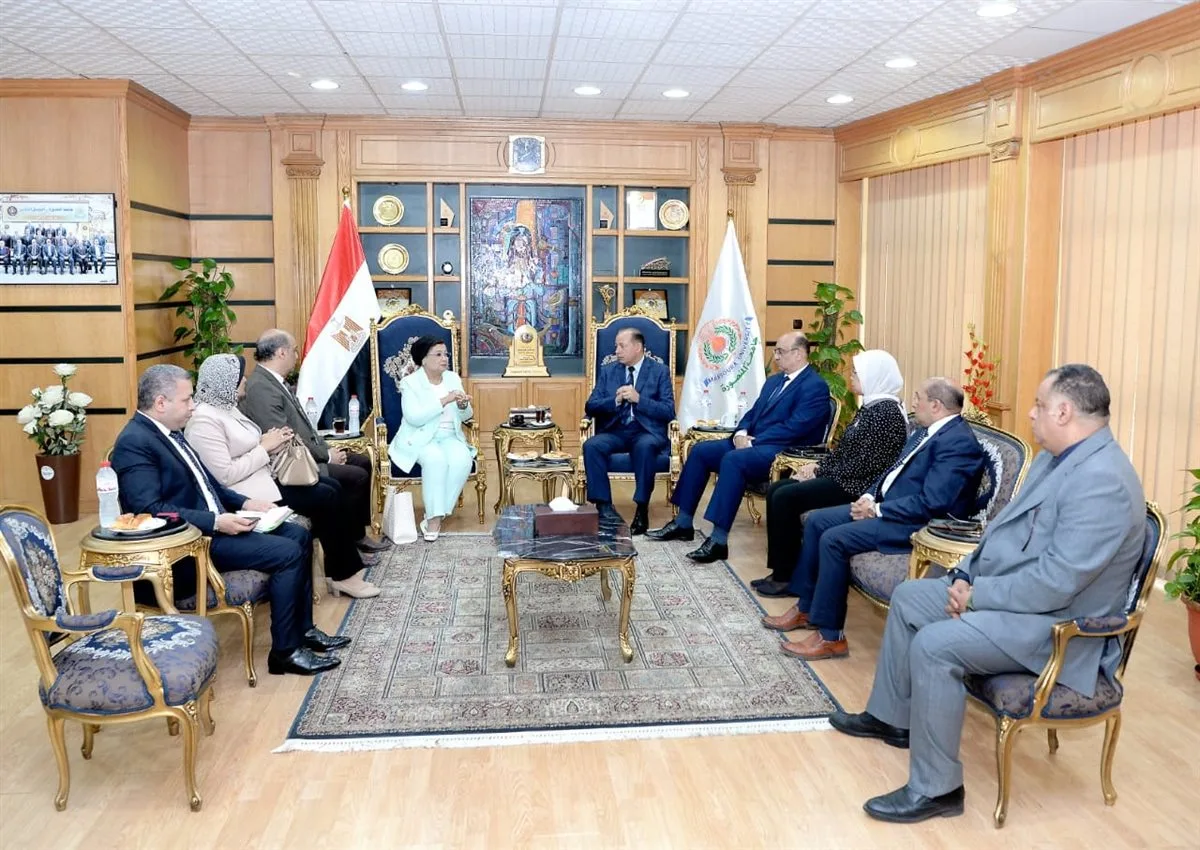 الصحة: تحقيق انخفاض في نسبة المواليد الإجمالية إلى 2.1% بحلول عام 2027 الصحة: تحقيق انخفاض في نسبة المواليد الإجمالية إلى 2.1% بحلول عام 2027