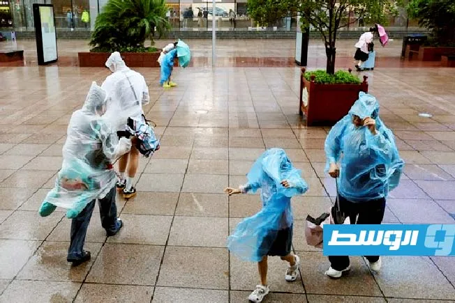 الصين: إجلاء 283 ألف فرد من شنغهاي جراء إعصار “كو-ماي”