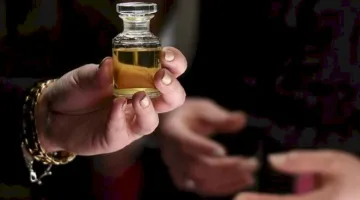 العطر العربي ينافس ماركات بمليارات الدولارات في ساحة باريس ونيويورك.