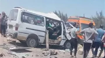 «الغموض في حادث الميكروباص».. لحظات مروعة قبل وقوع التصادم على الطريق الإقليمي