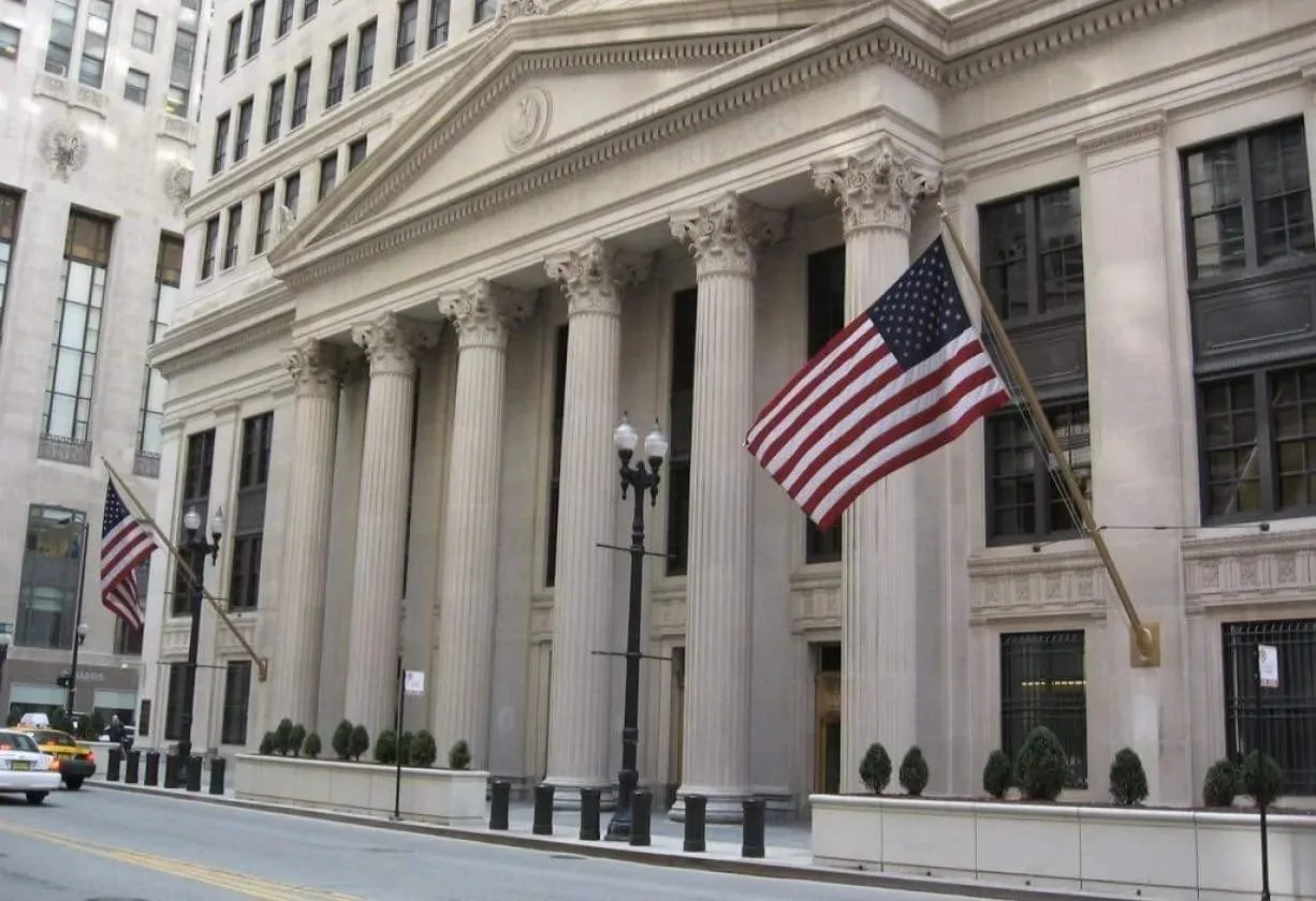 الفيدرالي الأمريكي maintains سعر الفائدة للخامس على التوالي الفيدرالي الأمريكي maintains سعر الفائدة للخامس على التوالي