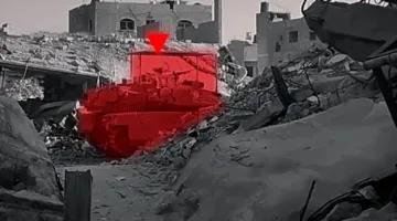 القسام: أطلقنا قذيفتين من نوع الياسين 105 على ناقلة جنود في خان يونس.
