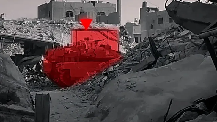القسام: أطلقنا قذيفتين من نوع الياسين 105 على ناقلة جنود في خان يونس. القسام: أطلقنا قذيفتين من نوع الياسين 105 على ناقلة جنود في خان يونس.