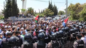 القضاء يحدد مستقبل نقابة المعلمين الأردنيين… مخاوف مع ترحيب بالقرار