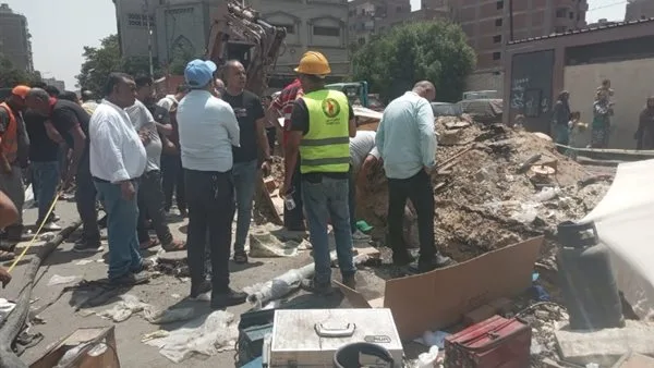 “الكهرباء” تعلن عن 60 مولدًا متنقلًا لتوفير إمدادات الطاقة في الجيزة.. وتحدد موعد إعادة التيار الكهربائي “الكهرباء” تعلن عن 60 مولدًا متنقلًا لتوفير إمدادات الطاقة في الجيزة.. وتحدد موعد إعادة التيار الكهربائي