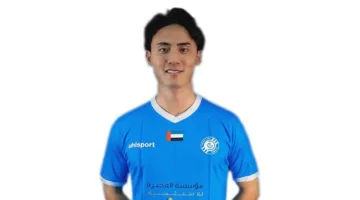 اللاعب الياباني تاكاشي.. الصفقة الثالثة عشر لنادي دبا
