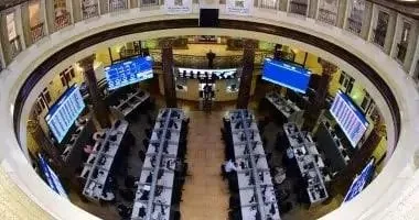 اللون الأخضر يهيمن على أداء مؤشرات السوق في منتصف تعاملات بداية الأسبوع