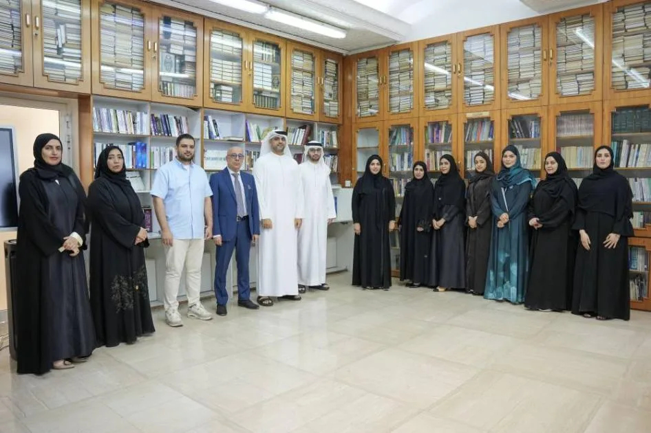 «المالية المركزية في الشارقة تعزز ثقافة التواصل»