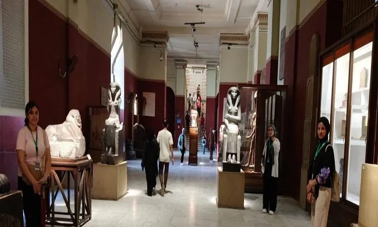 المتحف المصري يبدأ برنامج تدريب للطلاب ويستمر في تقديم خدماته الإرشادية المجانية المتحف المصري يبدأ برنامج تدريب للطلاب ويستمر في تقديم خدماته الإرشادية المجانية
