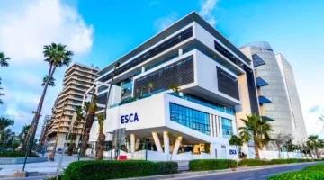 المدرسة العليا لإدارة الأعمال ESCA تحصل على الاعتماد الدولي المتميز من AMBA