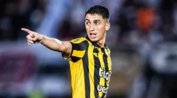 المدير الفني لجواراني الباراغوياني لـ”كورابيا”: لم نقبل عرض الأهلي لانتقال منصور.