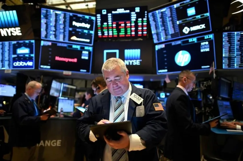 المستثمرون يميلون نحو السندات ذات المخاطر المرتفعة مع انخفاض القلق في الأسواق المستثمرون يميلون نحو السندات ذات المخاطر المرتفعة مع انخفاض القلق في الأسواق