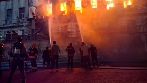 المصرية للاتصالات: استئناف خدمات الاتصال بأسرع وقت بعد حريق مركز رمسيس