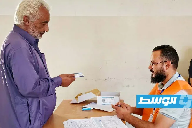 «المفوضية»: توزيع أكثر من 294 ألف «وثيقة تصويت» في بلديات المرحلة الثانية