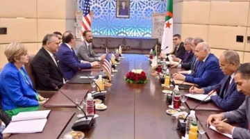 الملف الليبي موضوع في مناقشات مستشار ترامب وعطاف في الجزائر