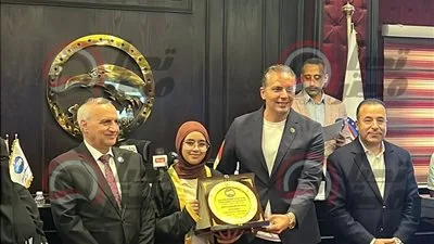 النائب أحمد عبد الجواد يحتفي بالمتفوقين في الثانوية العامة ويقدم رسائل تشجيعية حول الجهد والنجاح النائب أحمد عبد الجواد يحتفي بالمتفوقين في الثانوية العامة ويقدم رسائل تشجيعية حول الجهد والنجاح