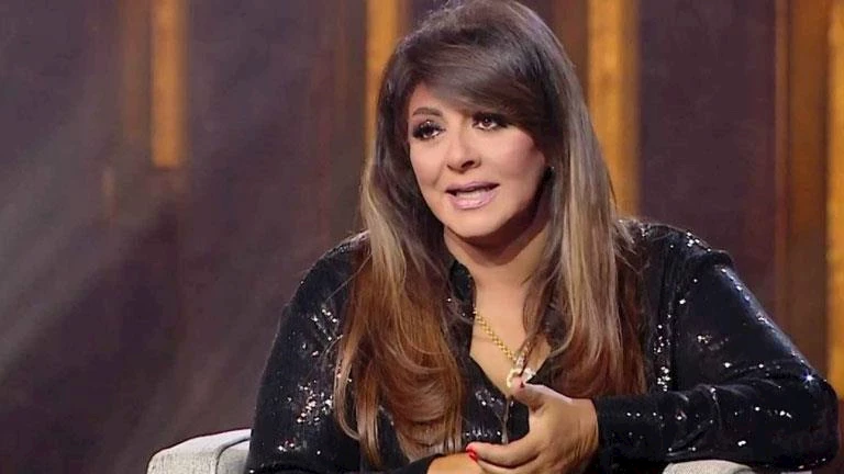 النجاح بسيط لكن الاستمرارية تتطلب جهدًا.. هالة صدقي تهنئ عمرو دياب على ألبومه “ابت” النجاح بسيط لكن الاستمرارية تتطلب جهدًا.. هالة صدقي تهنئ عمرو دياب على ألبومه “ابت”