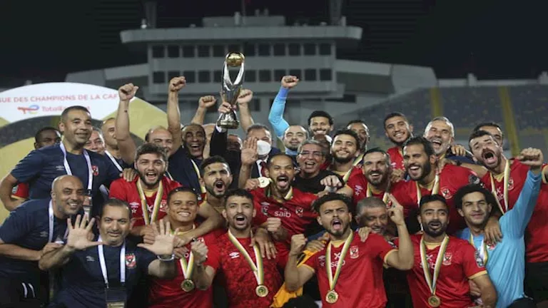 “النجمة العاشرة”.. 15 صورة توثق احتفال الأهلي بتتويجه بلقب دوري أبطال إفريقيا “النجمة العاشرة”.. 15 صورة توثق احتفال الأهلي بتتويجه بلقب دوري أبطال إفريقيا