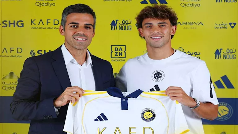 النصر السعودي يعلن عن توقيع عقد مع جواو فيليكس رسميًا.