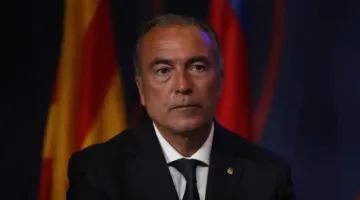 النصر والأهلي يسعيان للتعاقد مع مسؤول من برشلونة