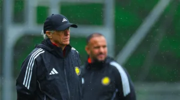 النصر يفكر في تقديم عرض مغرٍ لضم لاعب مثير للجدل من القارة الأوروبية