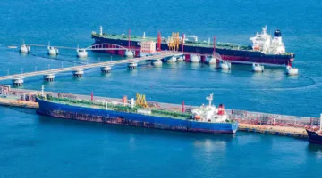 النفط ينخفض بفعل تهديدات ترامب الجمركية وقلق حول أسعار الفائدة