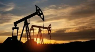 النفط ينخفض بنسبة 1% بسبب القلق من تأثير الرسوم الأمريكية