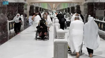 النقل والمسافات المسموح بها: دليل شامل حول شروط سكن المعتمرين