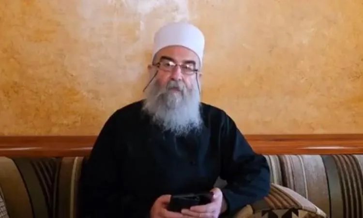 الهجري: نحن تحت وطأة “حرب إبادة” والبيان الأخير “تم إملاؤه علينا” الهجري: نحن تحت وطأة “حرب إبادة” والبيان الأخير “تم إملاؤه علينا”