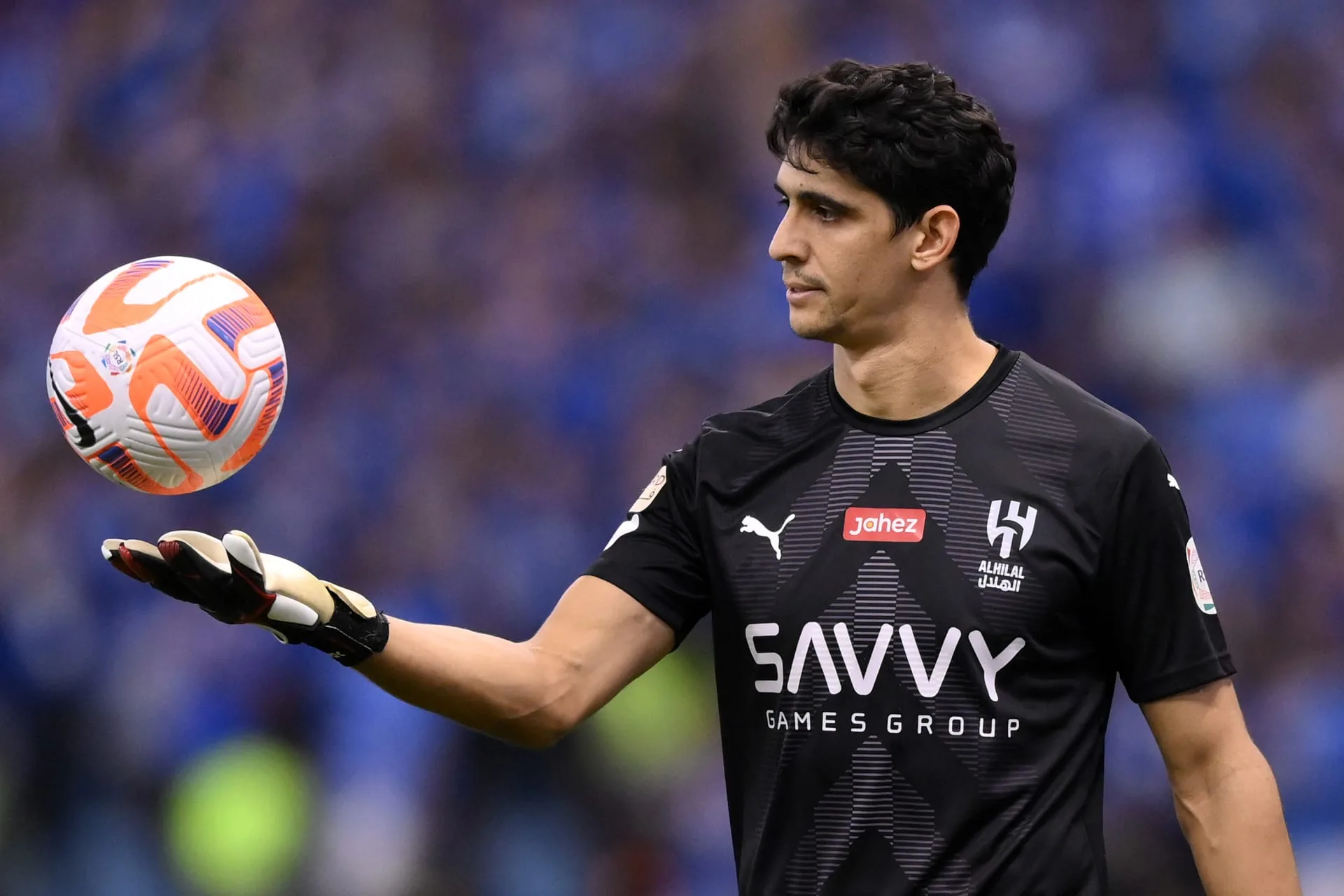 الهلال السعودي يسعى لتجديد عقد ياسين بونو بعد أدائه في كأس العالم للأندية الهلال السعودي يسعى لتجديد عقد ياسين بونو بعد أدائه في كأس العالم للأندية