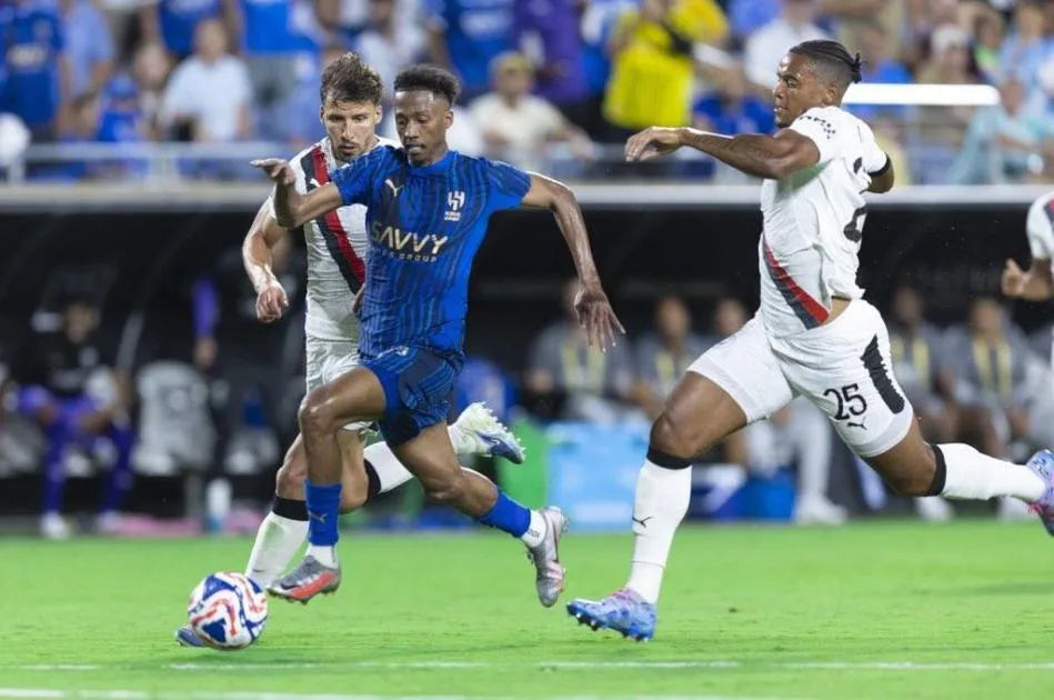 الهلال يتغلب على «سيتي» ويتأهل للدور ربع النهائي من كأس العالم للأندية الهلال يتغلب على «سيتي» ويتأهل للدور ربع النهائي من كأس العالم للأندية